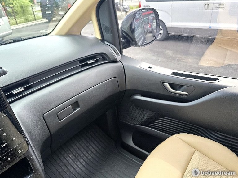 Автодом ван-кон Staria 2.2 дизель 2WD 22 08 26,712 km дизель, фото 14