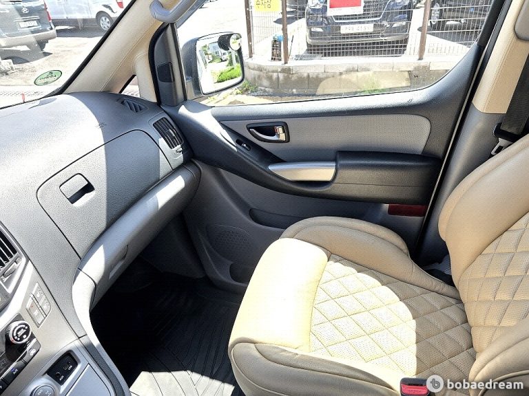 Автодом ван-кон Grand Starex 4WD 2.5 дизель 19 05 68,492 km дизель, фото 14