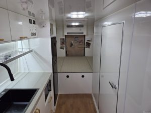 Автодом ван-кон E450 6.8 06 12 16,370 mi бензин, фото 14