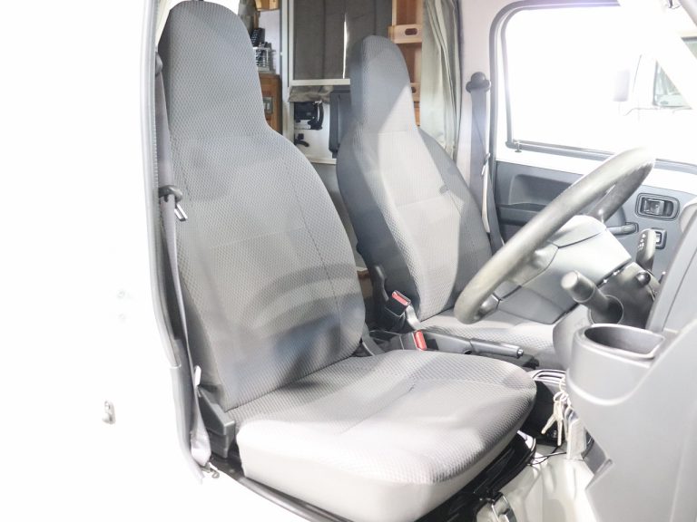 Автодом лёгкий кемпер Hijet AZ-MAX Raccoon Type D 4WD, фото 16