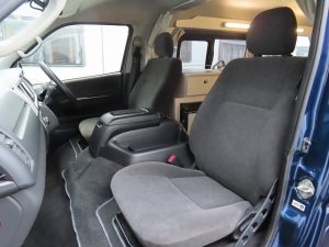 Автодом ван-кон Hiace Nuts RV Toraiaru C холодильник Terebi, фото 17