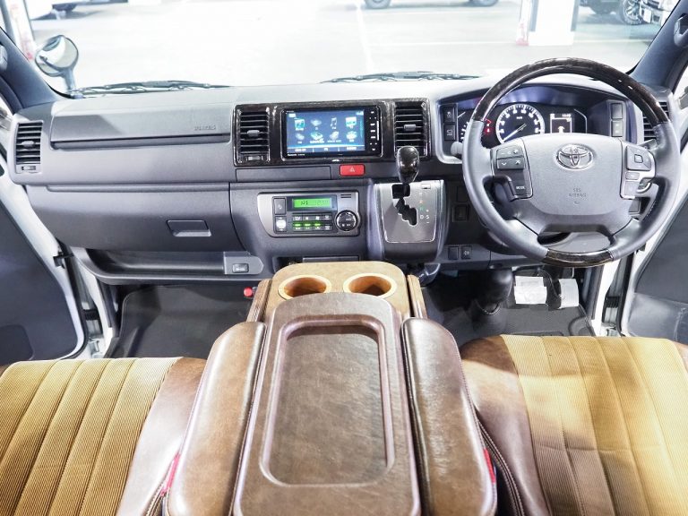 Автодом ван-кон Hiace Furekusu FD-BOX V07-N 4WD, фото 17