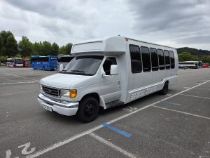 Автодом ван-кон E450 6.8 06 12 16,370 mi бензин, фото 23