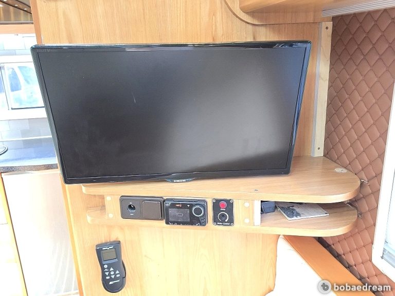 Автодом ван-кон Bongo 17 10 15,096 km дизель, фото 23
