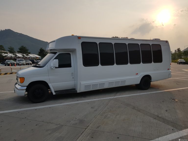 Автодом ван-кон E450 6.8 06 12 16,370 mi бензин, фото 27