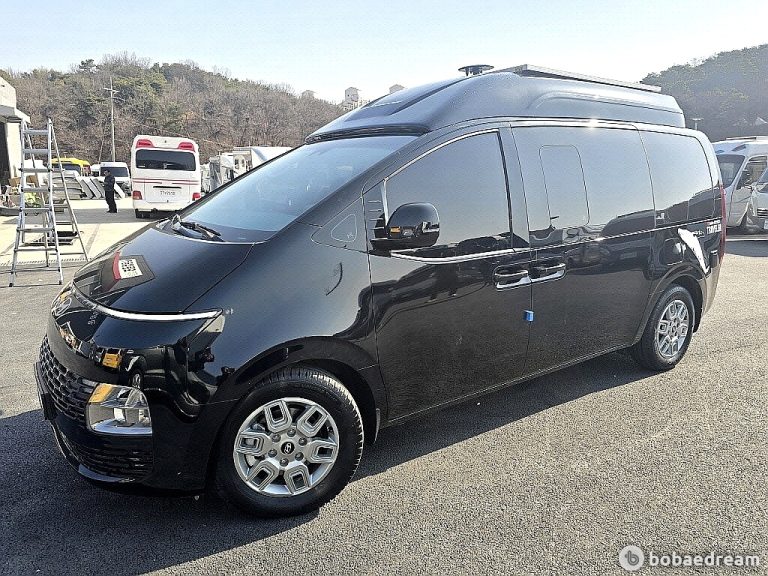 Автодом ван-кон Staria 2.2 дизель 2WD 24 05 39,001 km дизель, фото 28