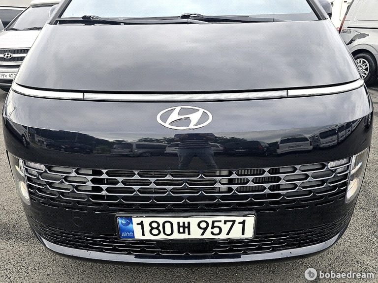 Автодом ван-кон Staria 2.2 дизель 2WD 22 08 26,712 km дизель, фото 30