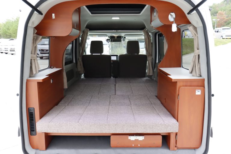 Автодом лёгкий кемпер Every Nuts RV Supina Popuapurufu, фото 2
