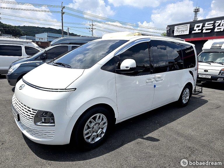Автодом ван-кон Staria 3.5 LPG 23 04 62,445 km LPG, фото 2