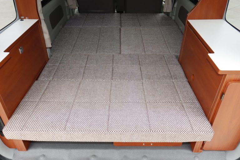 Автодом лёгкий кемпер Every Nuts RV Supina Popuapurufu, фото 3