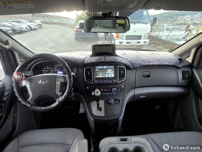 Автодом ван-кон Grand Starex 4WD 2.5 дизель 19 07 69,947 km дизель, фото 4