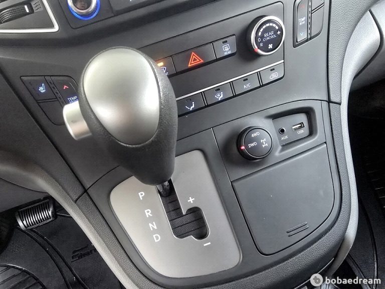 Автодом ван-кон Grand Starex 4WD 2.5 дизель 19 07 69,947 km дизель, фото 7