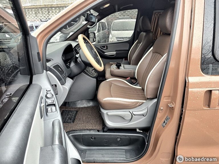 Автодом ван-кон Grand Starex 2.5 дизель 2WD 19 03 101,277 km дизель, фото 8