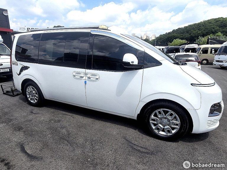 Автодом ван-кон Staria 3.5 LPG 23 04 62,445 km LPG, фото 30