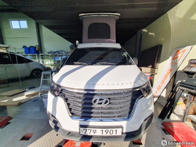 Автодом ван-кон Grand Starex 4WD 2.5 дизель 21 04 66,346 km дизель, фото 1