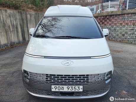 Автодом ван-кон Staria 2.2 дизель 21 06 77,526 km дизель