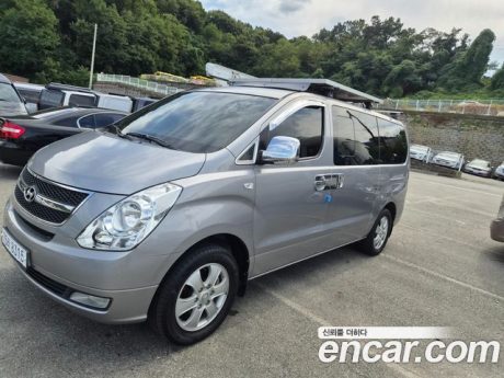Автодом ван-кон Grand Starex 4WD