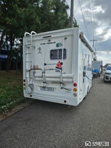 Автодом ван-кон Grand Starex 4WD 2.5 дизель 18 12 44,515 km дизель, фото 3