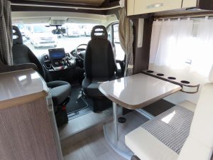 Автодом кабина-кон Deyukato Esu Caravan Esu 565CD 9AT, фото 3
