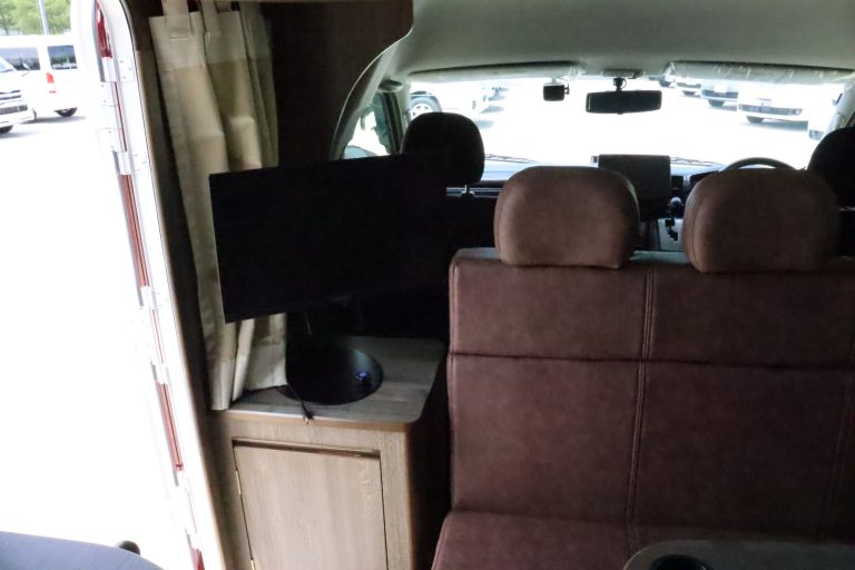 Автодом кабина-кон Hiace Dairekutokazu Mobiriteihomu 4WD, фото 3