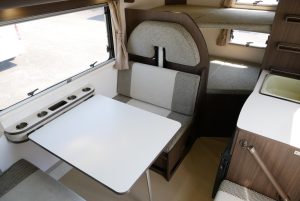 Автодом кабина-кон Bongo Nuts RV Mashiyu A FF Hita холодильник, фото 3