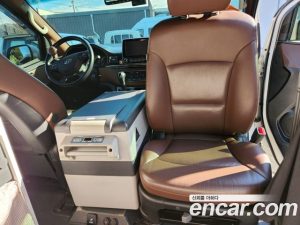 Автодом ван-кон Grand Starex 4WD, фото 3
