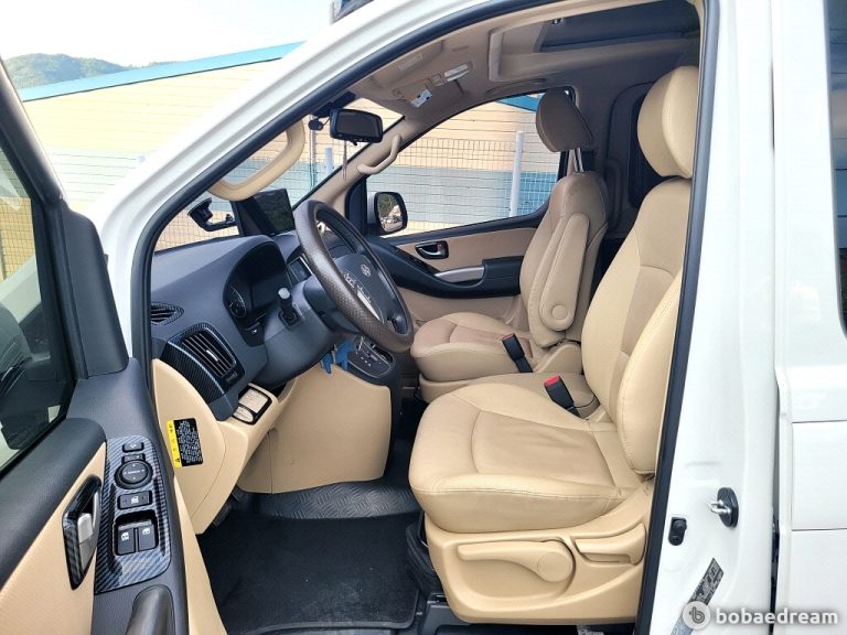 Автодом ван-кон Grand Starex 4WD 2.5 дизель 18 11 81,030 km дизель, фото 4