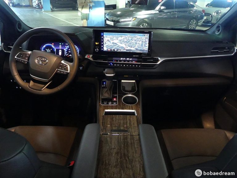 Автодом ван-кон 4 2.5 HEV AWD 25 03 27,474 km бензин гибрид, фото 4