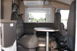 Автодом автобус-кон Mercedes-Benz Haima ML570 бытовойкондиционер FF Hita, фото 4