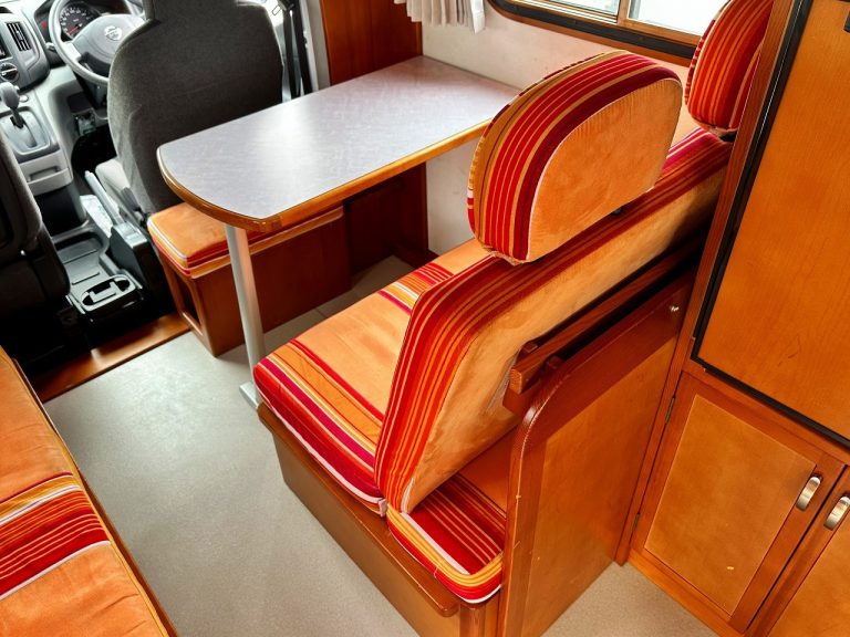 Автодом кабина-кон NV200 Baneto AtoZ Arufua Maruchirumu холодильник, фото 4