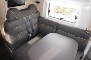 Автодом автобус-кон Mercedes-Benz Haima ML570 бытовойкондиционер FF Hita, фото 5
