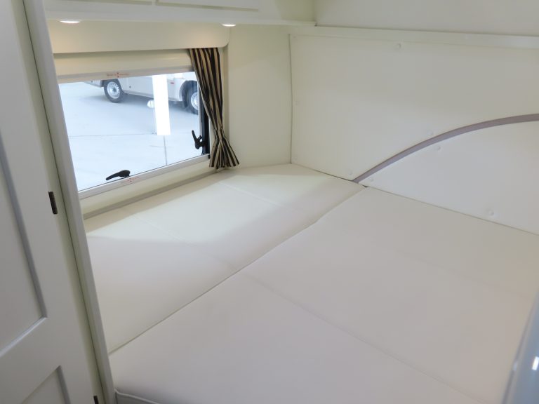 Автодом кабина-кон Hiace RV Bikufuto Purumie M5.7, фото 6