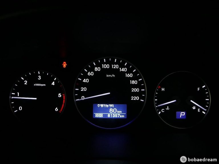 Автодом ван-кон Grand Starex 2.5 дизель 2WD 21 03 81,349 km дизель, фото 6