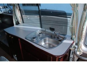 Автодом автобус-кон Kosuta Nuts RV Okurando FF отопление холодильник, фото 6