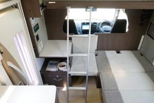 Автодом кабина-кон Bongo Nuts RV Mashiyu A FF Hita холодильник, фото 8