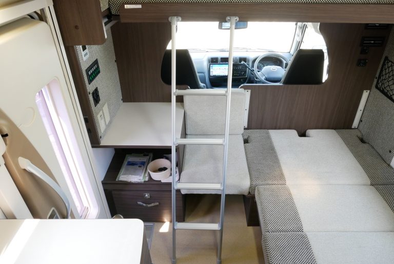 Автодом кабина-кон Bongo Nuts RV Mashiyu A FF Hita холодильник, фото 8