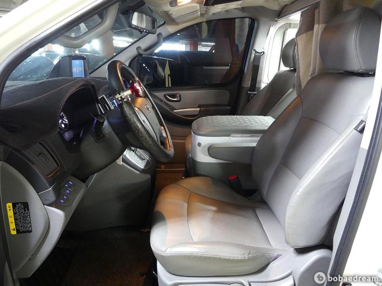 Автодом ван-кон Grand Starex 2.5 дизель 2WD 21 03 81,349 km дизель, фото 8