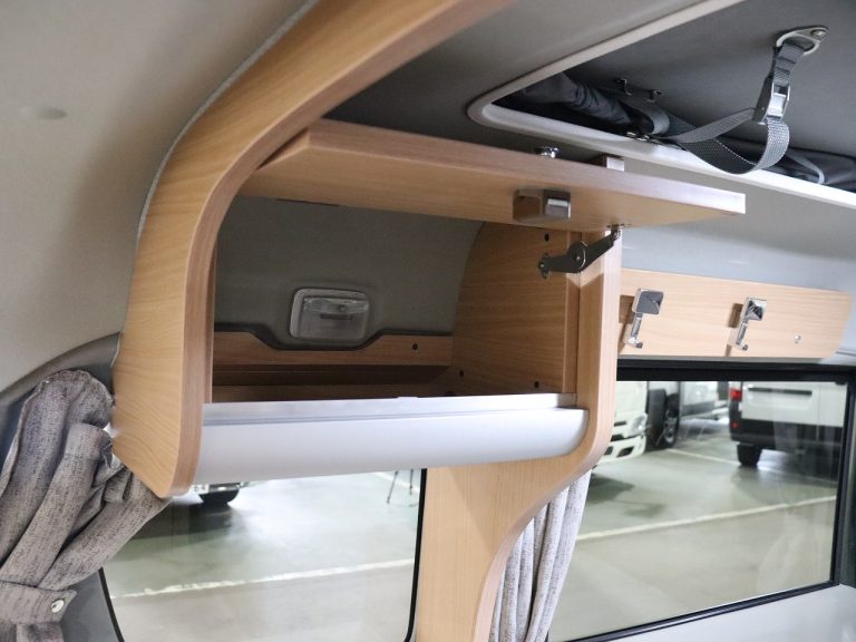 Автодом лёгкий кемпер Every Nuts RV Supina FF Popuapu, фото 9