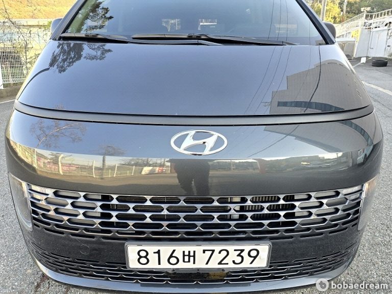 Автодом ван-кон Staria 2.2 дизель 21 11 86,008 km дизель, фото 11