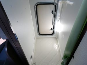 Автодом кабина-кон Nuts RV Kurea 5.3X Haipaeboriyushiyon NEO, фото 11