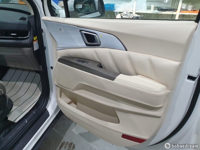 Автодом ван-кон Carnival 4 1.6 HEV 9 25 00 1,058 km бензин гибрид, фото 11