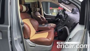 Автодом ван-кон Grand Starex 4WD, фото 12