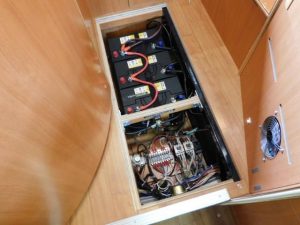 Автодом автобус-кон Roza Fuirudoraifu Shiriusu бытовойкондиционер, фото 14