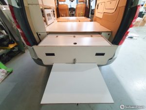 Автодом ван-кон Grand Starex 4WD 2.5 дизель 21 04 66,346 km дизель, фото 24