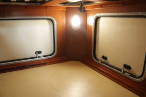 Автодом кабина-кон Kamroad Nuts RV Kurea 5.0XX FF Hita холодильник, фото 25