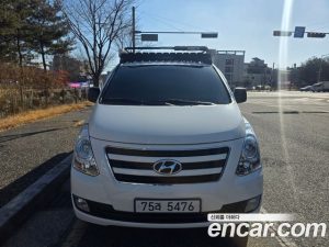 Автодом ван-кон Grand Starex 4WD, фото 1