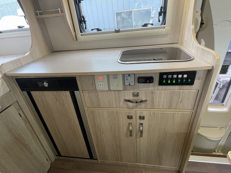 Автодом кабина-кон Kamroad Nuts RV Kuresonjiyani 4WD, фото 5
