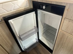 Автодом кабина-кон Kamroad Nuts RV Kuresonjiyani 4WD, фото 9