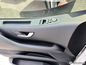 Автодом ван-кон Staria 4WD 2.2 дизель 24 04 76,662 km дизель, фото 11