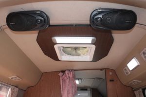 Автодом автобус-кон Kosuta VantecJOY535 FF отопление бытовойкондиционер, фото 11